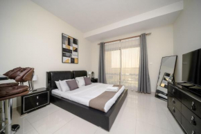 ALH Vacay - Studio with Golf Course View